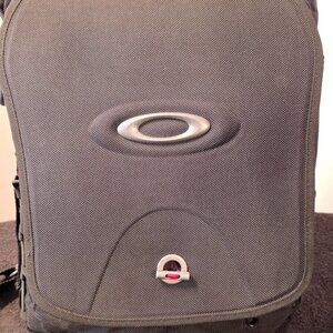 OAKLEY Industrial Tactical Field Gear Vertical Computer Laptop Bag
